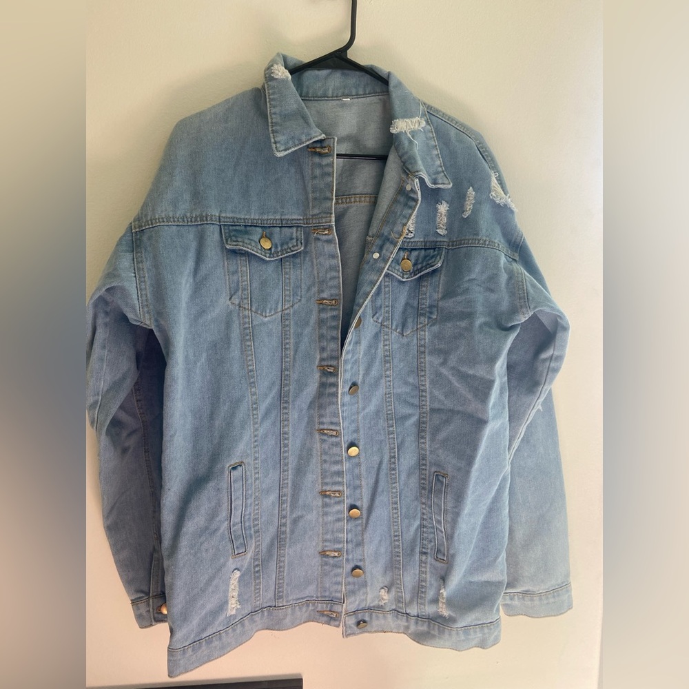 Denim jacket- 2x, fits more like xl